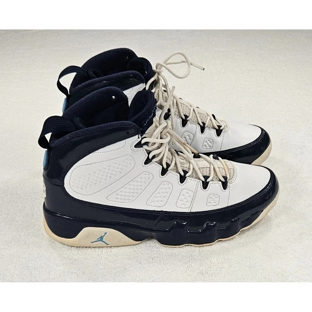 Air Jordan 9 Retro 
